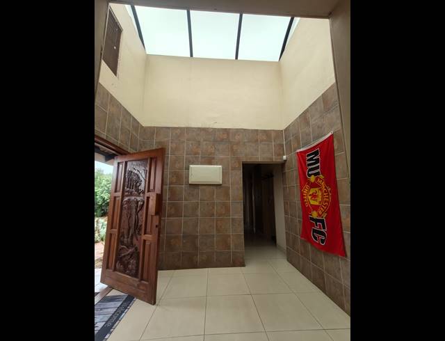 4 BEDROOM HOUSE TO LET IN VAALPARK